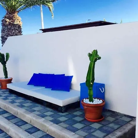 Sunrise Villa Costa Teguise